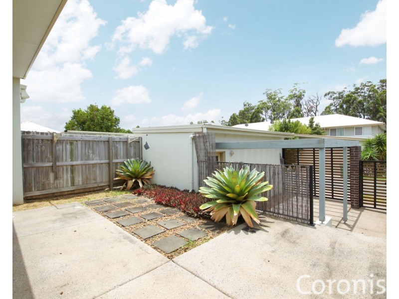 8/4 Maranoa Street, Coomera QLD 4209
