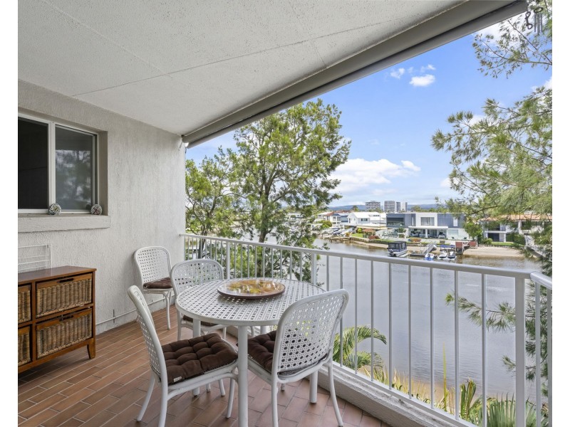 44/6 BACK STREET, Biggera Waters QLD 4216