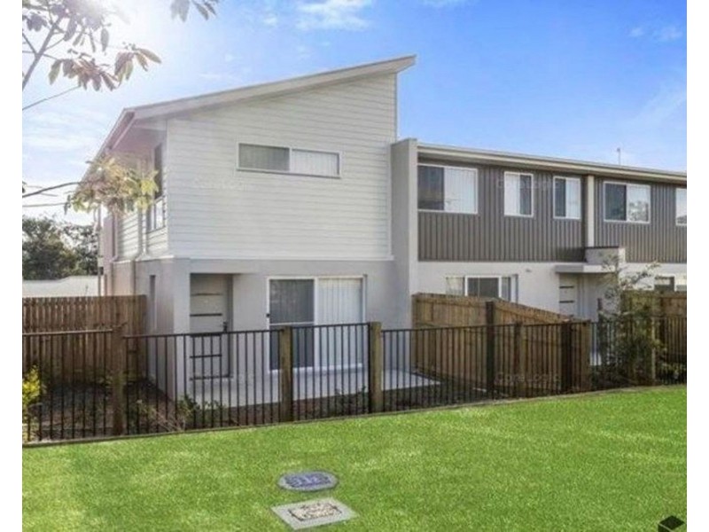 9/4 Rhiana Street, Pimpama QLD 4209