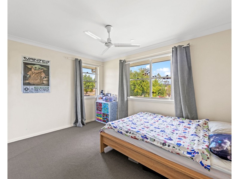 2 Kingfisher Place, Coomera QLD 4209