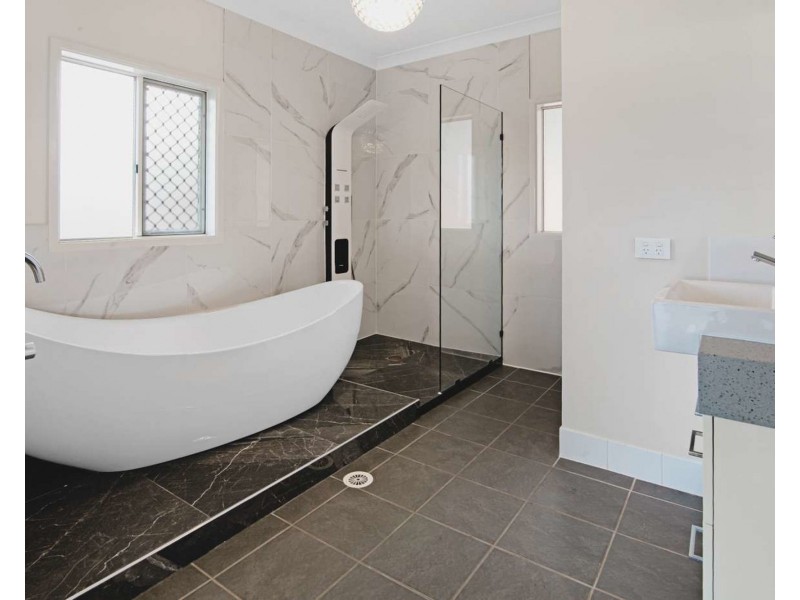 20 Mungana Drive, Upper Coomera QLD 4209