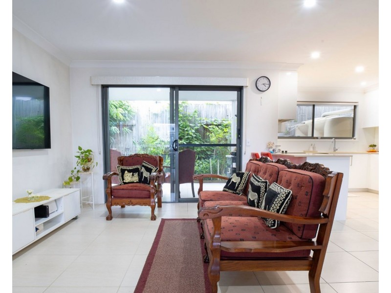 18/22 Careel Close, Helensvale QLD 4212