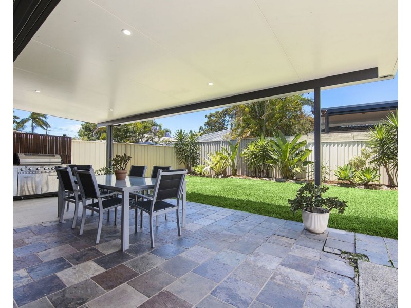 1/6 Sanctuary Court, Coombabah QLD 4216