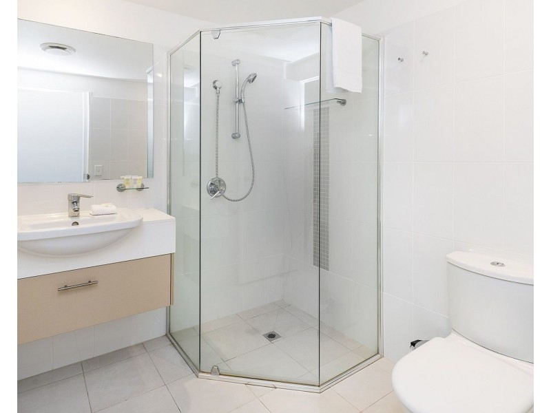 3201/2 Activa Way, Hope Island QLD 4212