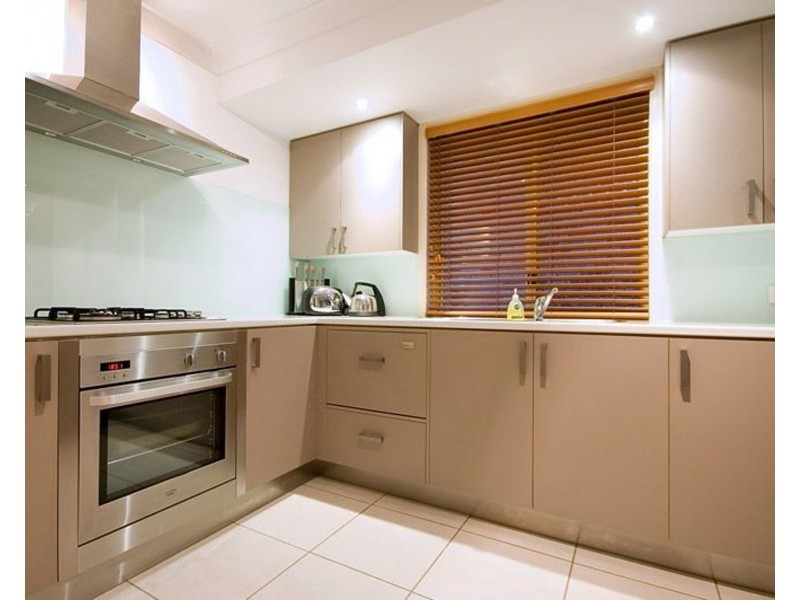 3 Tusmore Place, Robina QLD 4226