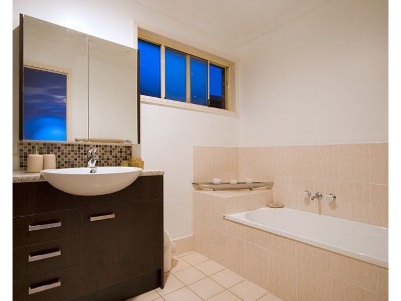 3 Tusmore Place, Robina QLD 4226