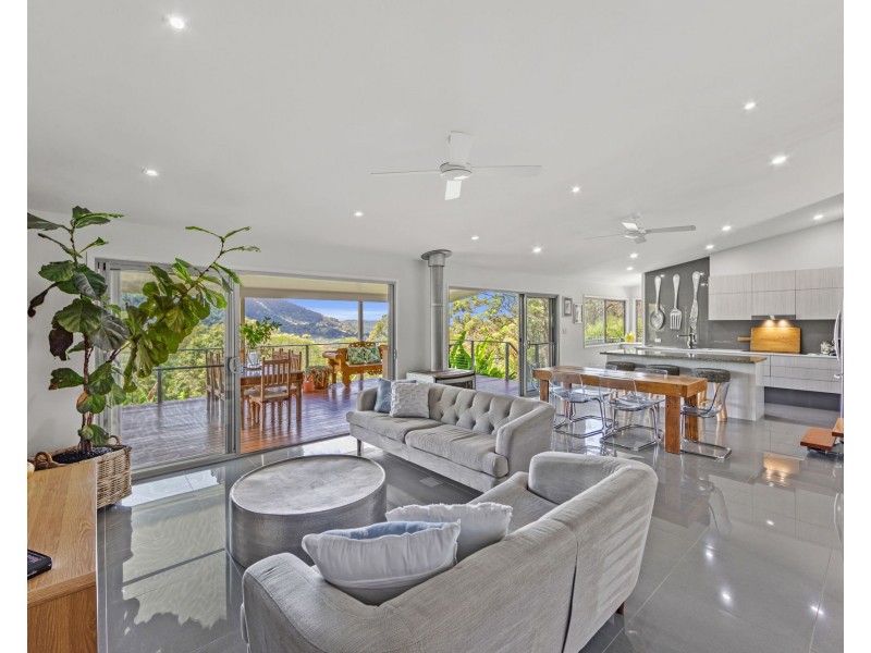 11 Coonardoo Court, Wongawallan QLD 4210