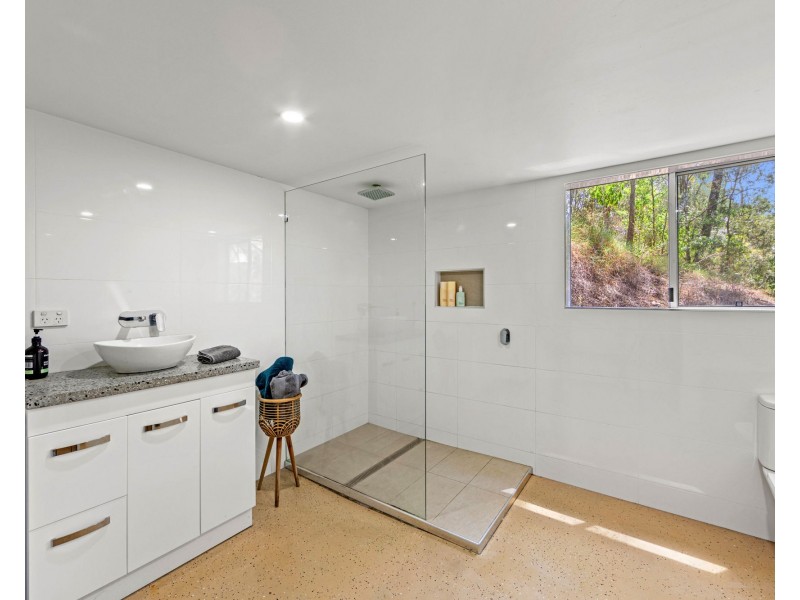 11 Coonardoo Court, Wongawallan QLD 4210