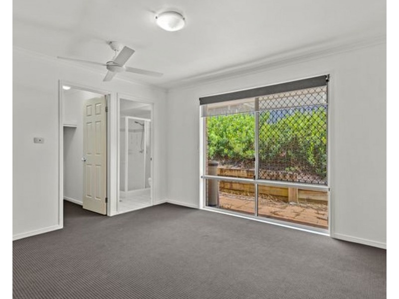 18 Brissendon Street, Maudsland QLD 4210