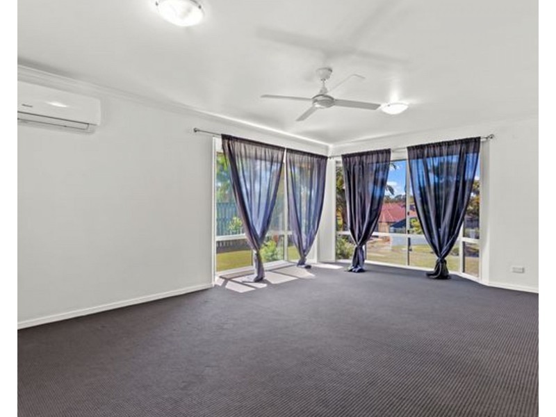 18 Brissendon Street, Maudsland QLD 4210