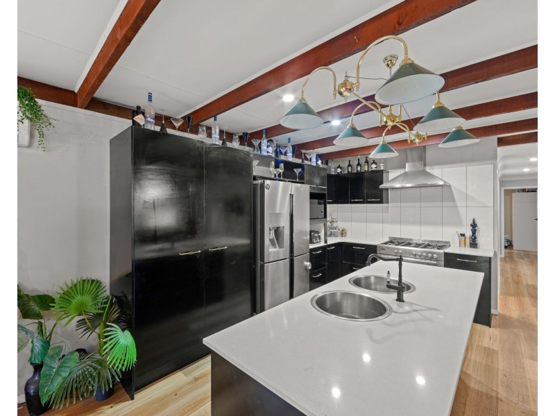 108 Hansford Road, Coombabah QLD 4216