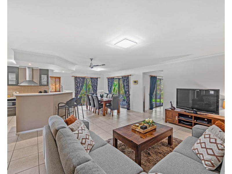 11 Helidon Grove, Ormeau QLD 4208