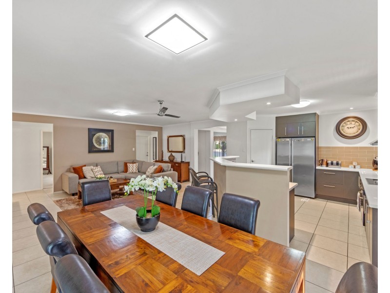 11 Helidon Grove, Ormeau QLD 4208