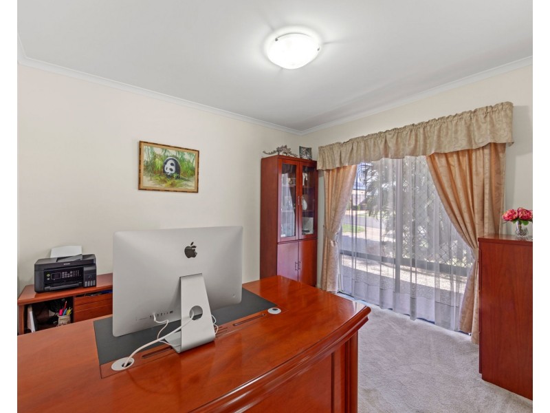 11 Helidon Grove, Ormeau QLD 4208