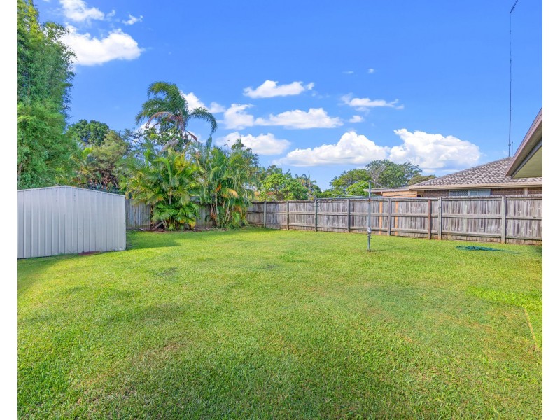 37 Lavinia Street (33 Tecoma St), Southport QLD 4215