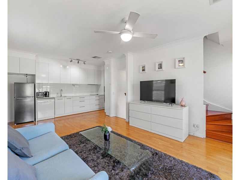 5 Crump Street, Holland Park West QLD 4121