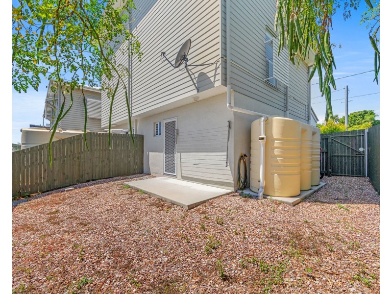 5 Crump Street, Holland Park West QLD 4121