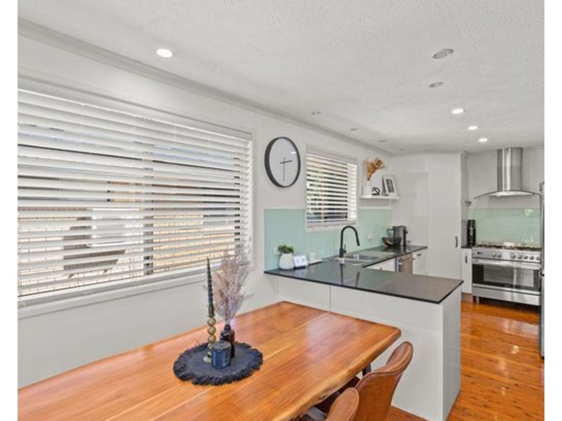 17 Paradise Street, Nerang QLD 4211