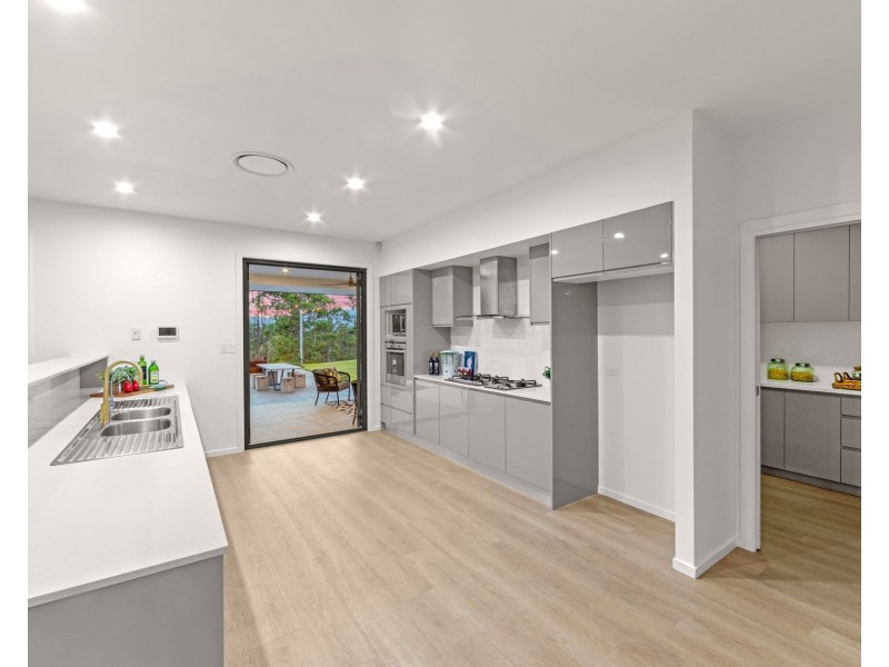 78 Narrowleaf Rd, Advancetown QLD 4211