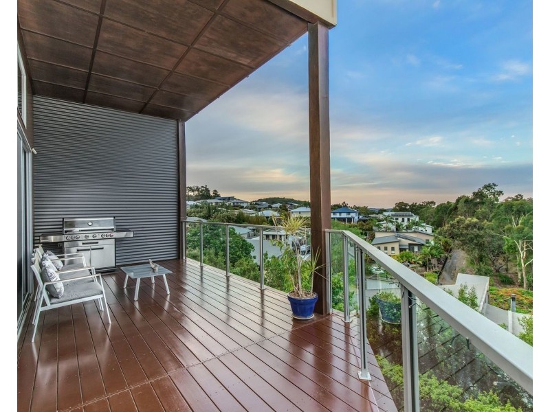 13 Barton Street, Reedy Creek QLD 4227