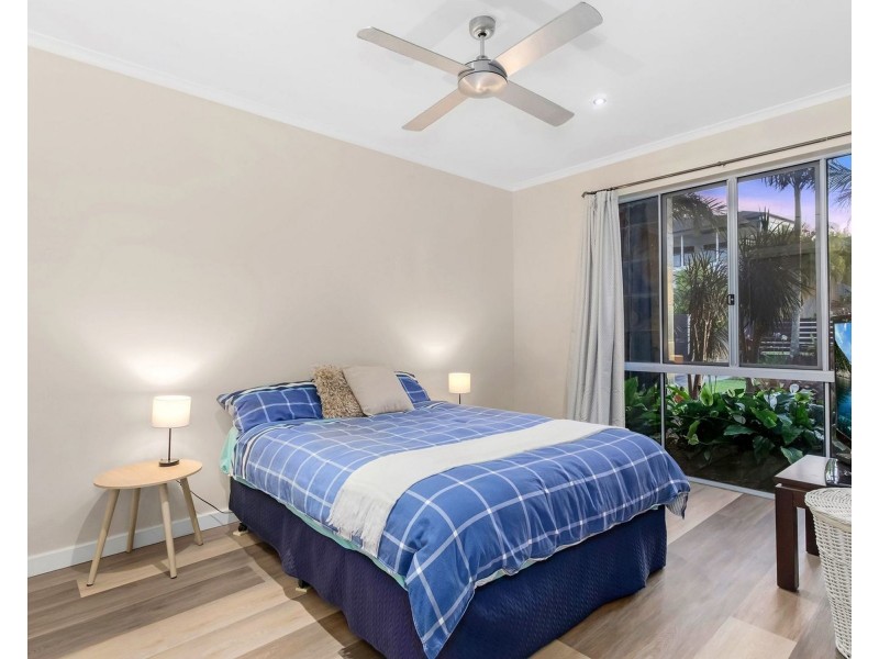 13 Barton Street, Reedy Creek QLD 4227