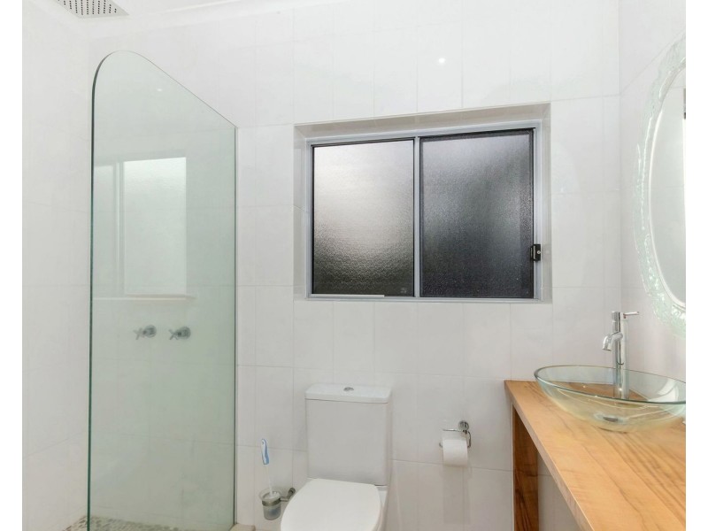 13 Barton Street, Reedy Creek QLD 4227