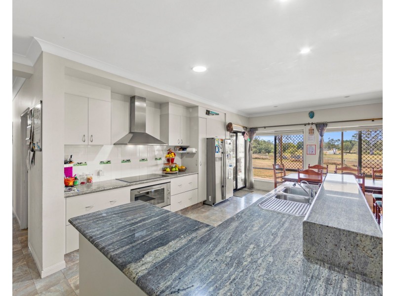 113-129 Loganlea Road, Loganlea QLD 4131