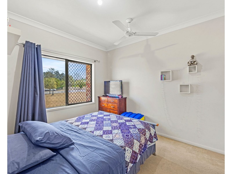 113-129 Loganlea Road, Loganlea QLD 4131