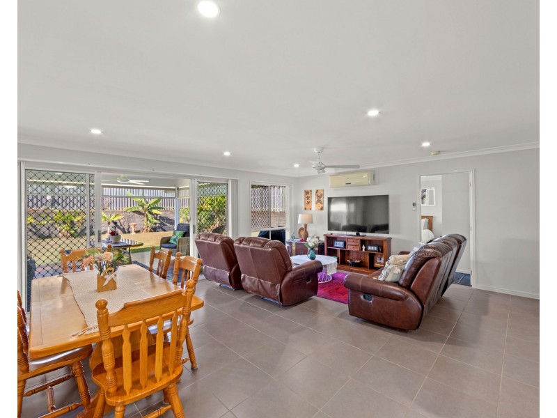 6 Cypress Circuit, Coomera QLD 4209