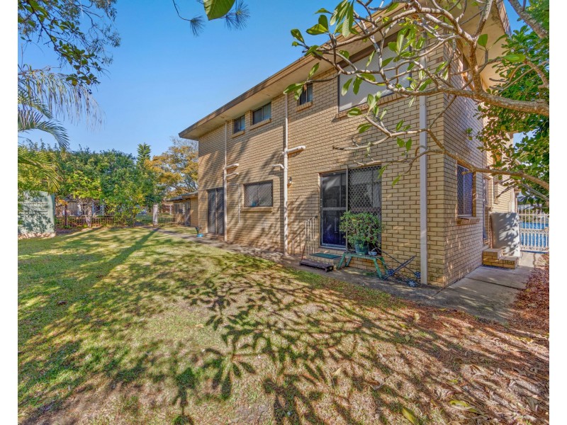 19 The Mores, Nerang QLD 4211