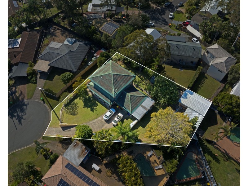 19 The Mores, Nerang QLD 4211
