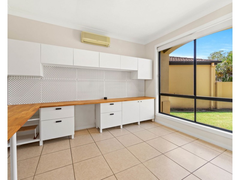 11 Westlake Court, Helensvale QLD 4212