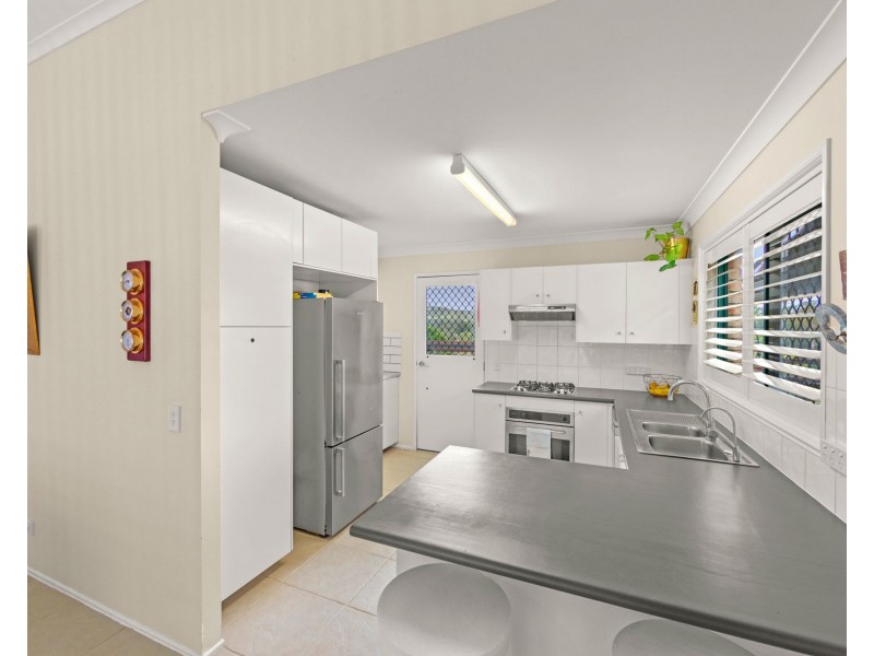 2 Inverness Court, Nerang QLD 4211