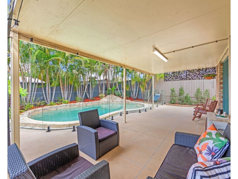 2 Inverness Court, Nerang QLD 4211