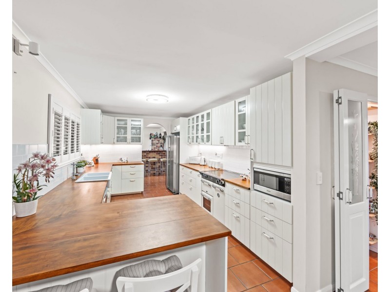 296 Waterford Tamborine Road, Waterford QLD 4133