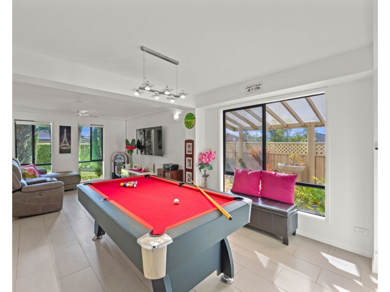 6 Silkwood Way, Molendinar QLD 4214