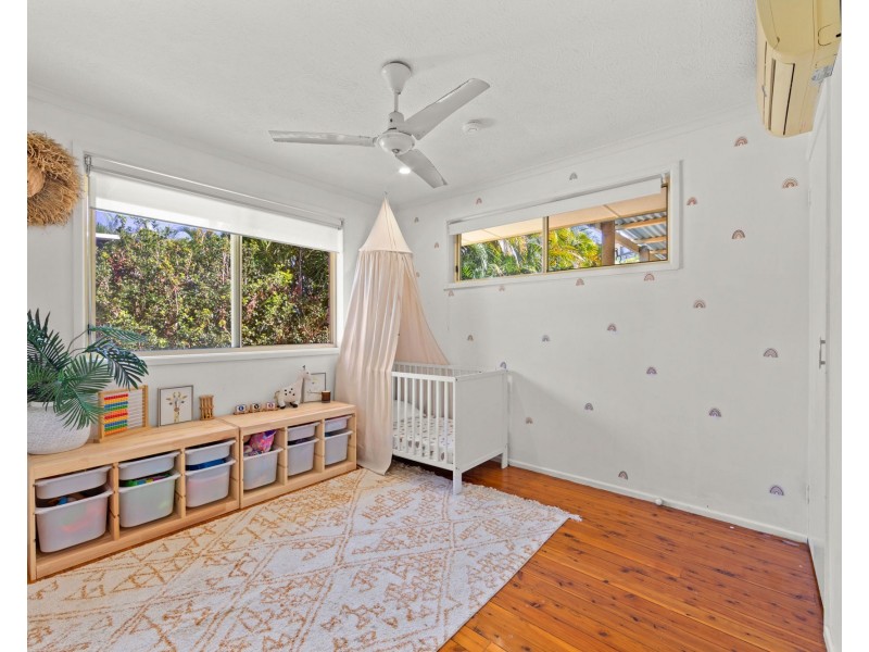 17 Paradise Street, Nerang QLD 4211