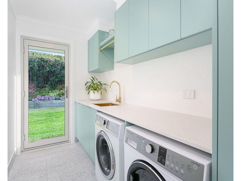 4 Kirkwood Place, Reedy Creek QLD 4227