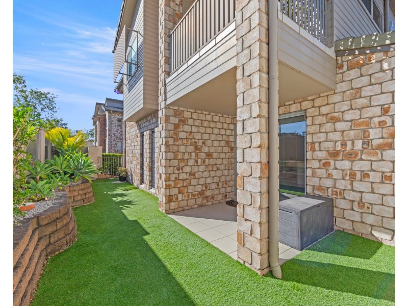 4/7 Castello Circuit, Varsity Lakes QLD 4227