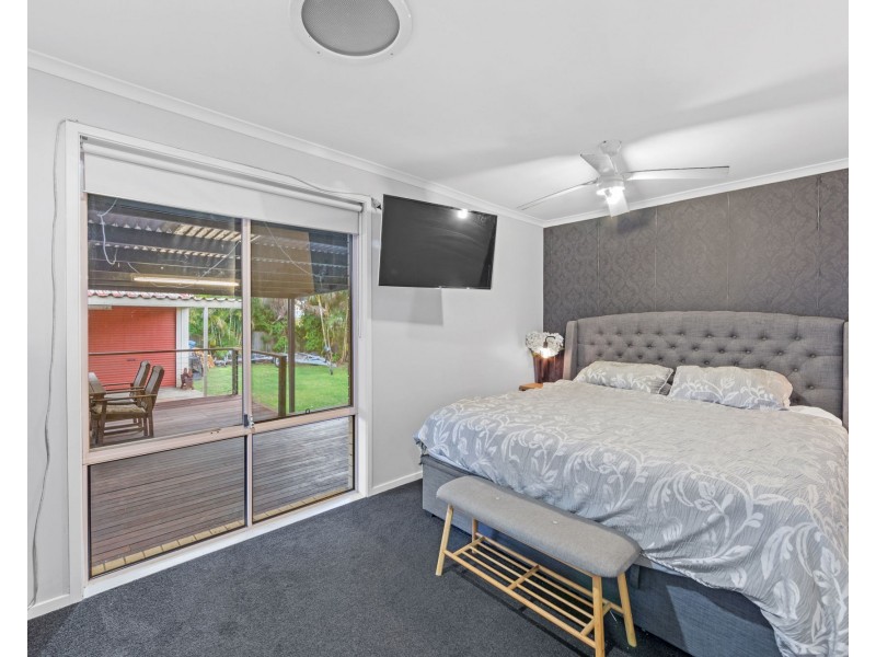 52 Coombe Avenue, Hope Island QLD 4212