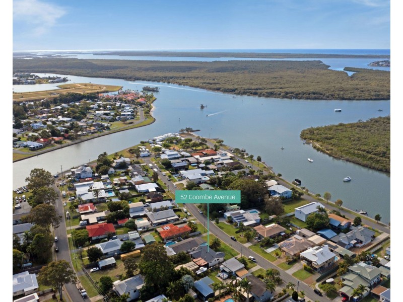 52 Coombe Avenue, Hope Island QLD 4212