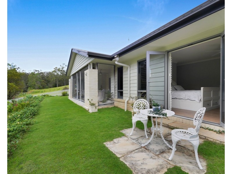 1/595 Bonogin Road, Bonogin QLD 4213