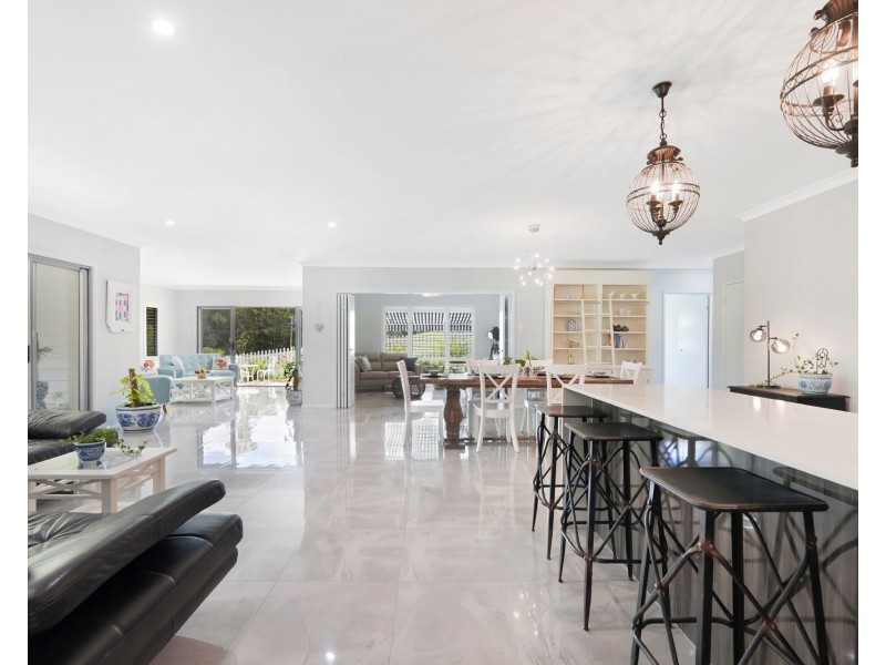 1/595 Bonogin Road, Bonogin QLD 4213