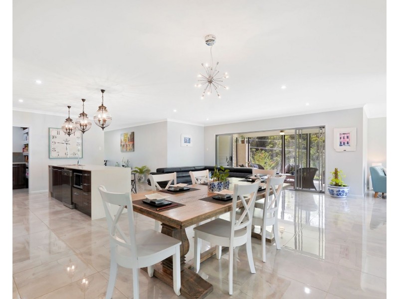 1/595 Bonogin Road, Bonogin QLD 4213