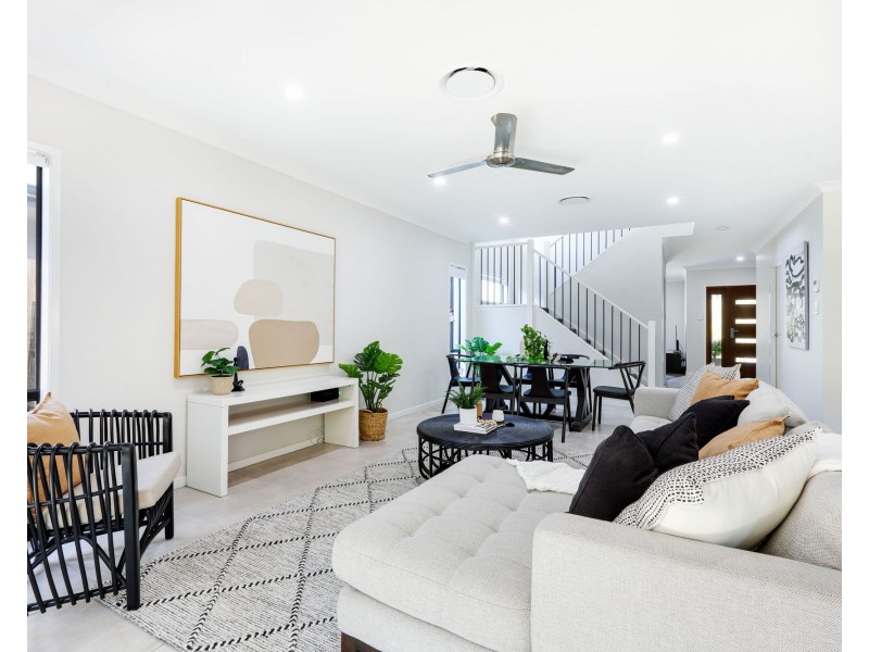 17 Coorong Street, Coomera QLD 4209