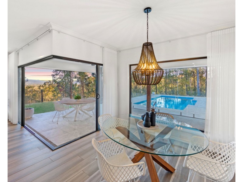 18-26 Dellcal Place, Tamborine QLD 4270