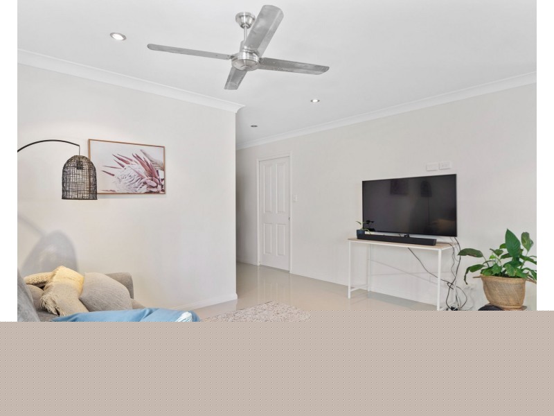 5 Augusta Court, Coombabah QLD 4216