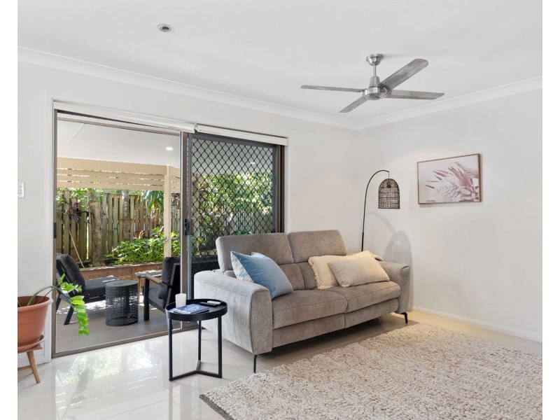 5 Augusta Court, Coombabah QLD 4216
