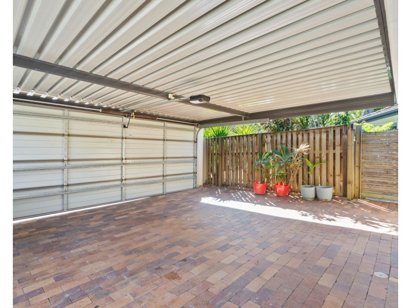 5 Augusta Court, Coombabah QLD 4216