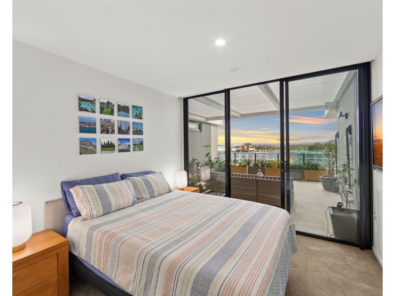 1406/1 Grant Avenue, Hope Island QLD 4212